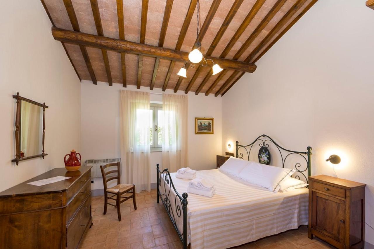 Agriturismo Podere L'Aione Scansano Bagian luar foto