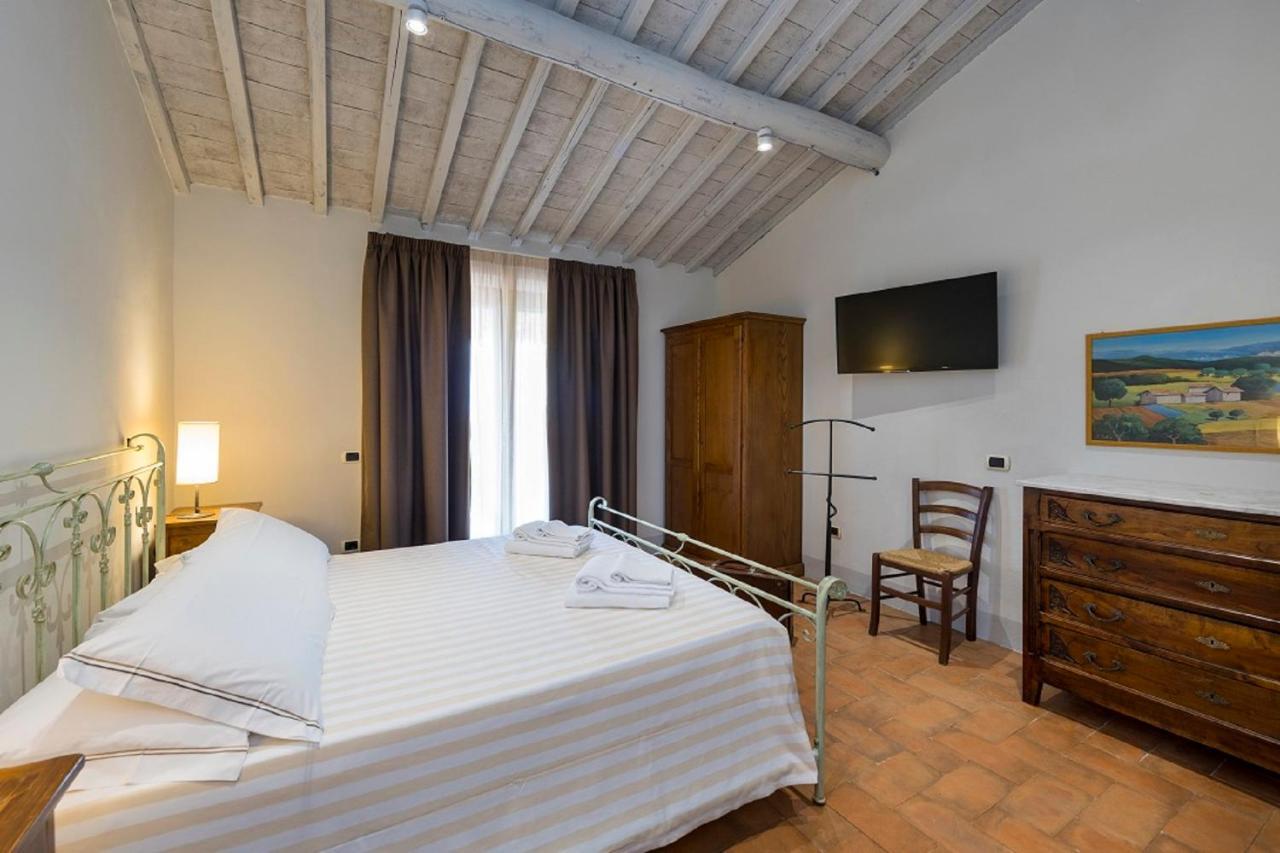Agriturismo Podere L'Aione Scansano Bagian luar foto